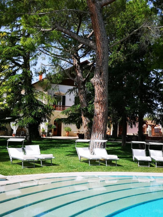 Villa delle Querce Resort Palo del Colle Esterno foto